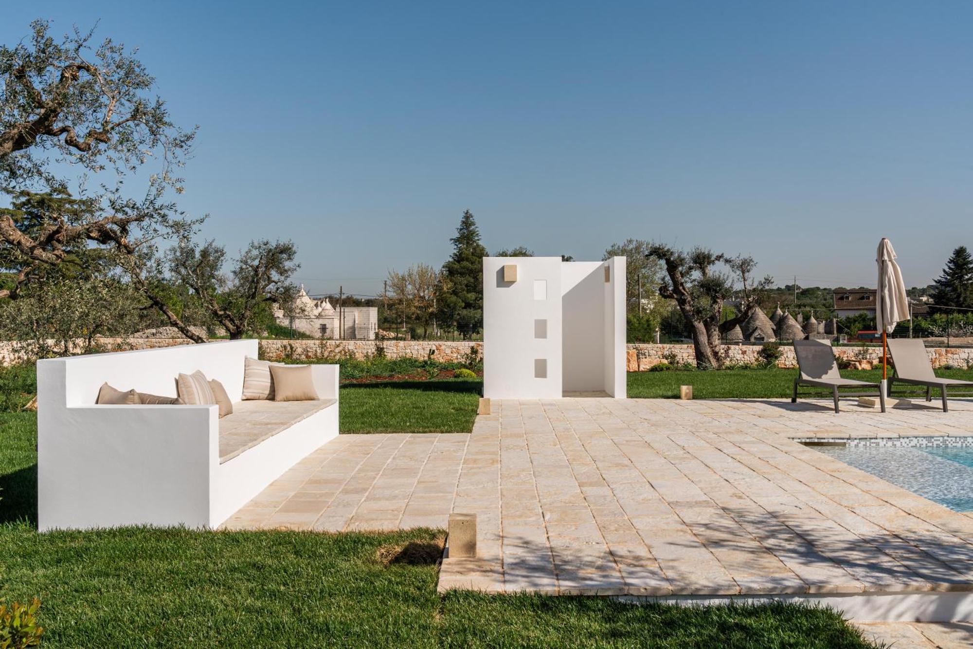 Trullo Jale - Boutique Apartments Остуни Екстериор снимка