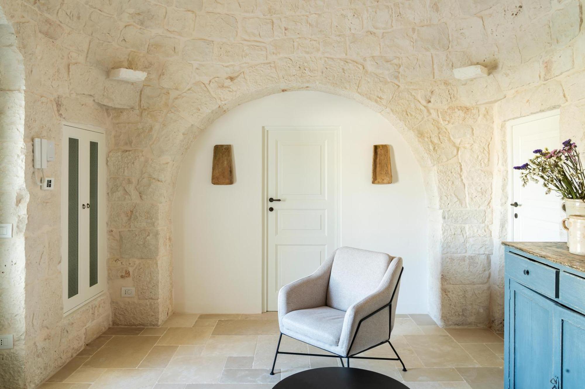 Trullo Jale - Boutique Apartments Остуни Стая снимка